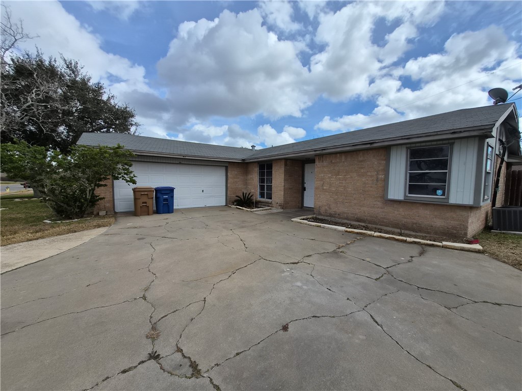 6013 Parkview Drive Corpus Christi TX 78415