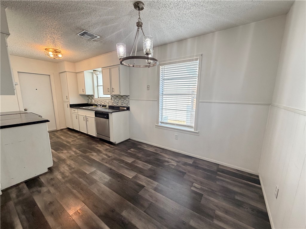 2310 Vialoux Drive Corpus Christi TX 78418