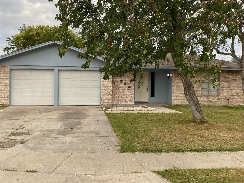 1912 Falcon Drive Portland TX 78374