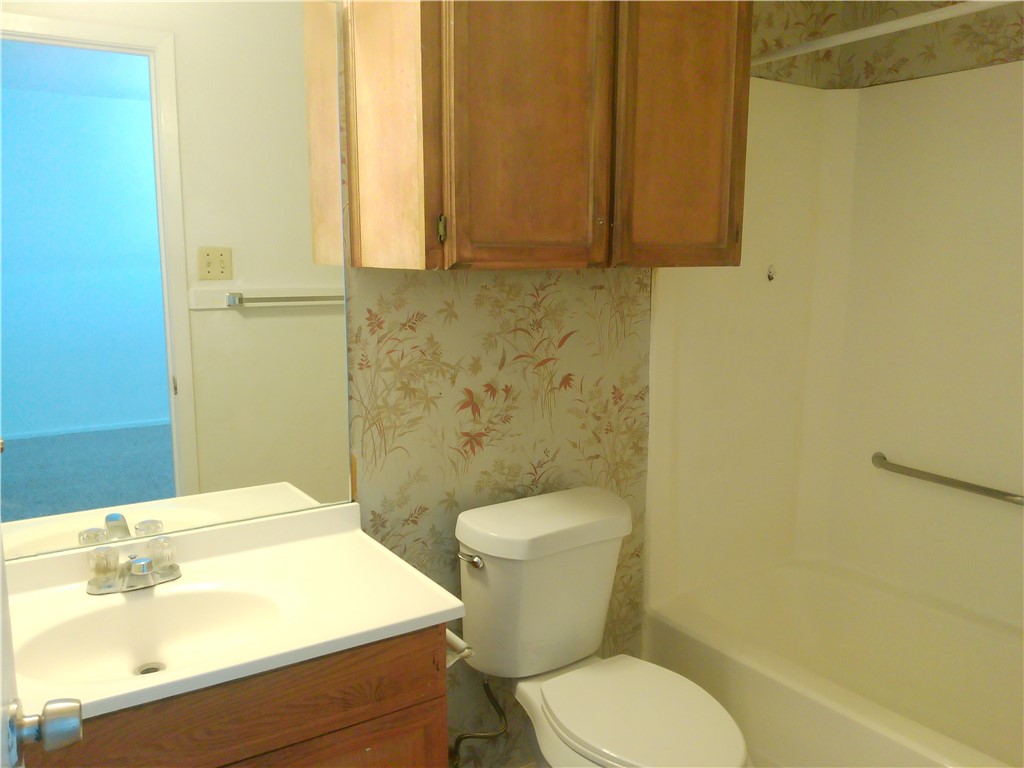 5725 Crestmore Drive Corpus Christi TX 78415