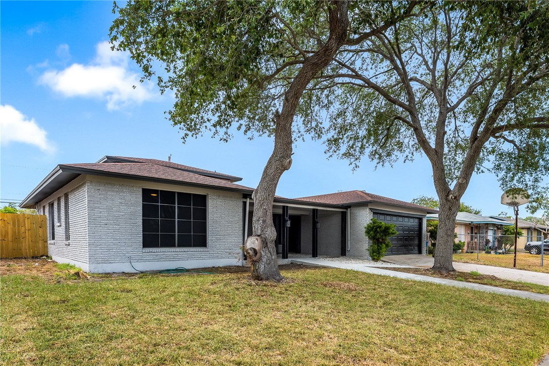 4937 Holmes Drive Corpus Christi TX 78411