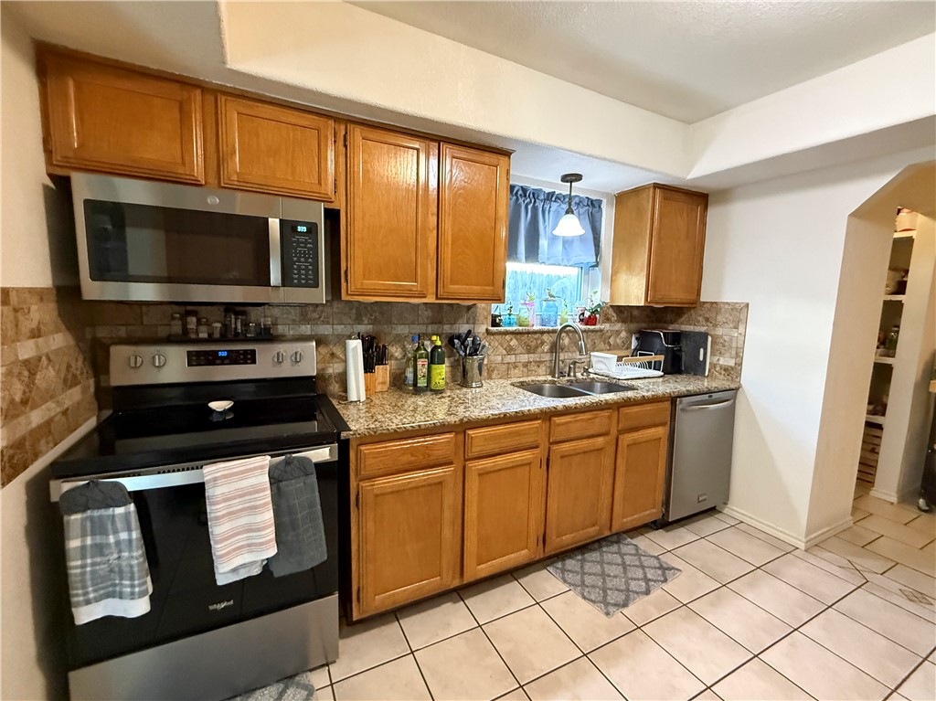2209 Bird Island Drive Corpus Christi TX 78418