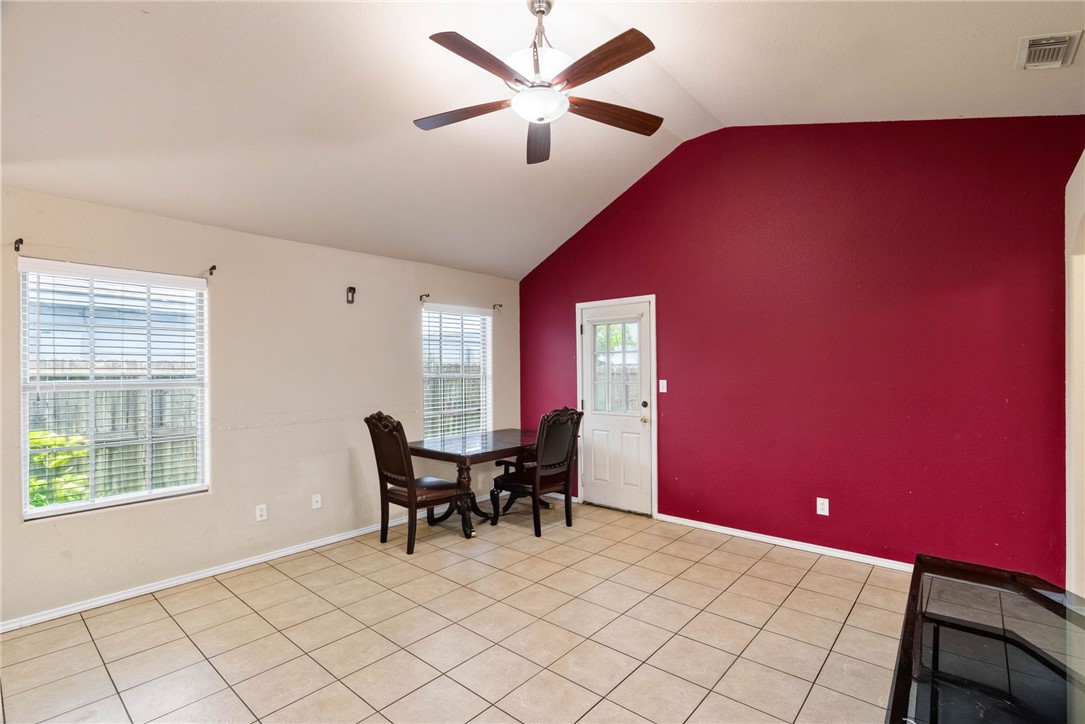2921 Santa Lucia Street Corpus Christi TX 78415