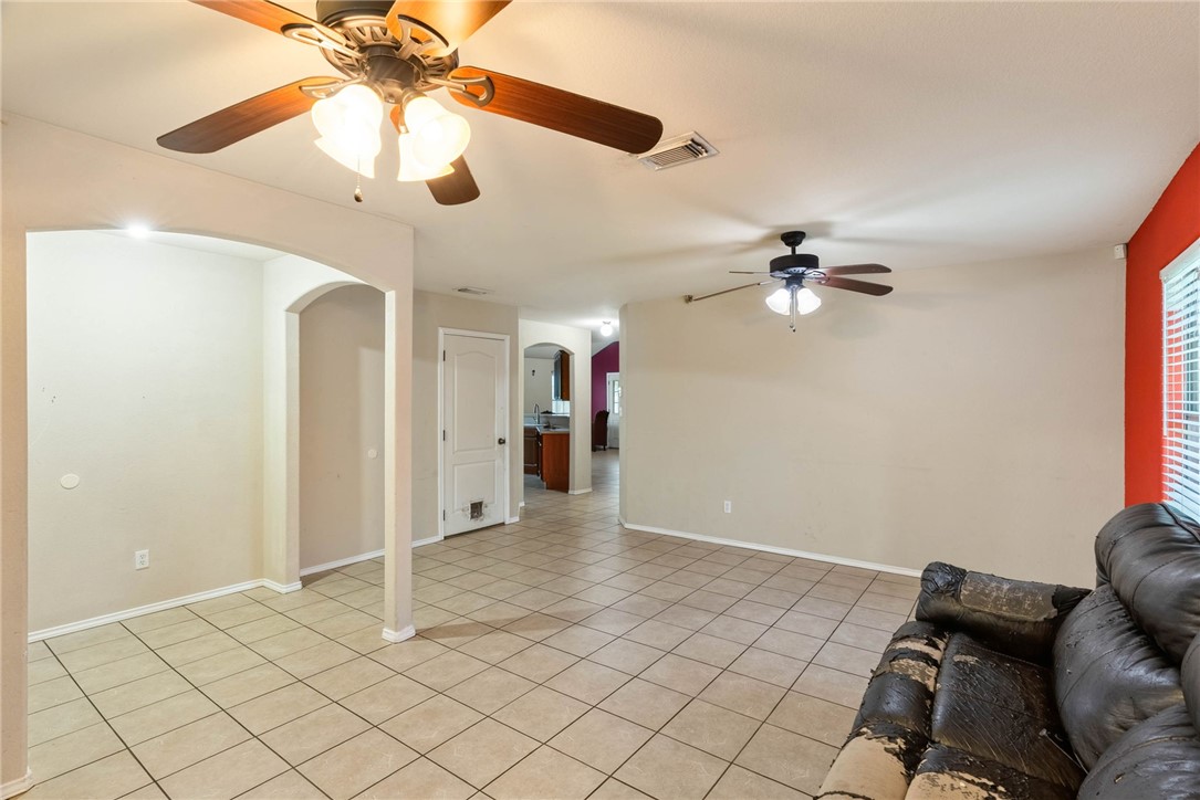 2921 Santa Lucia Street Corpus Christi TX 78415