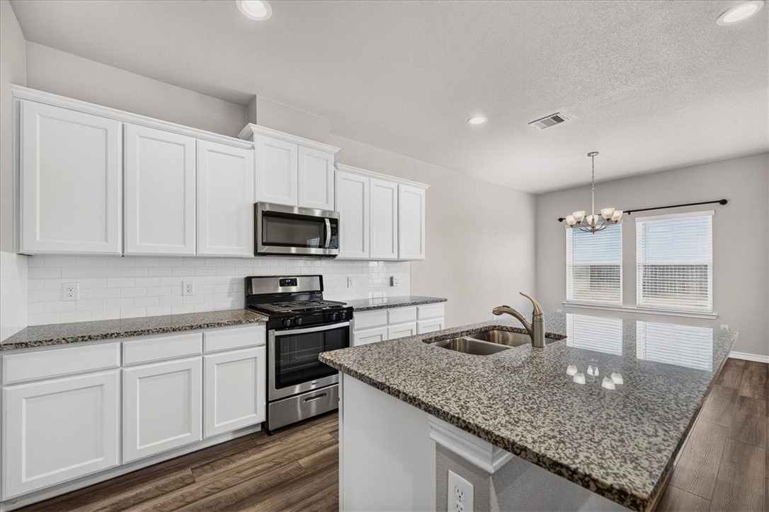 1334 Greenwich Park Corpus Christi TX 78415