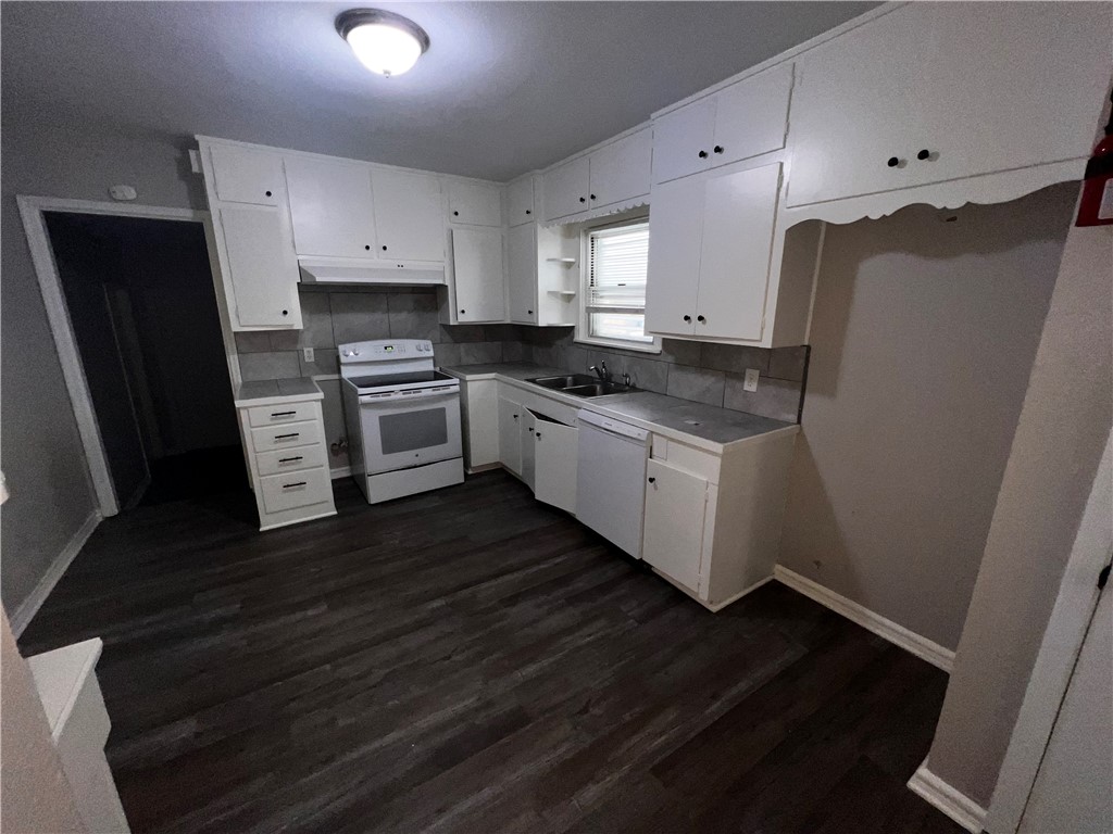 3301 Austin Street Corpus Christi TX 78411