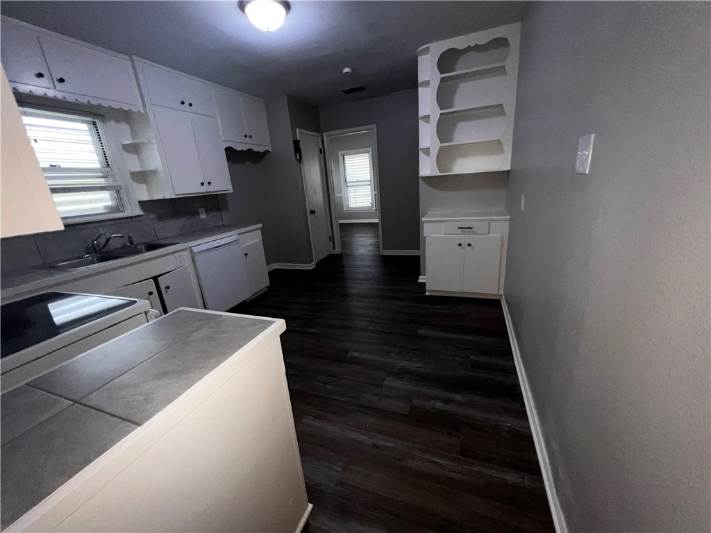 3301 Austin Street Corpus Christi TX 78411