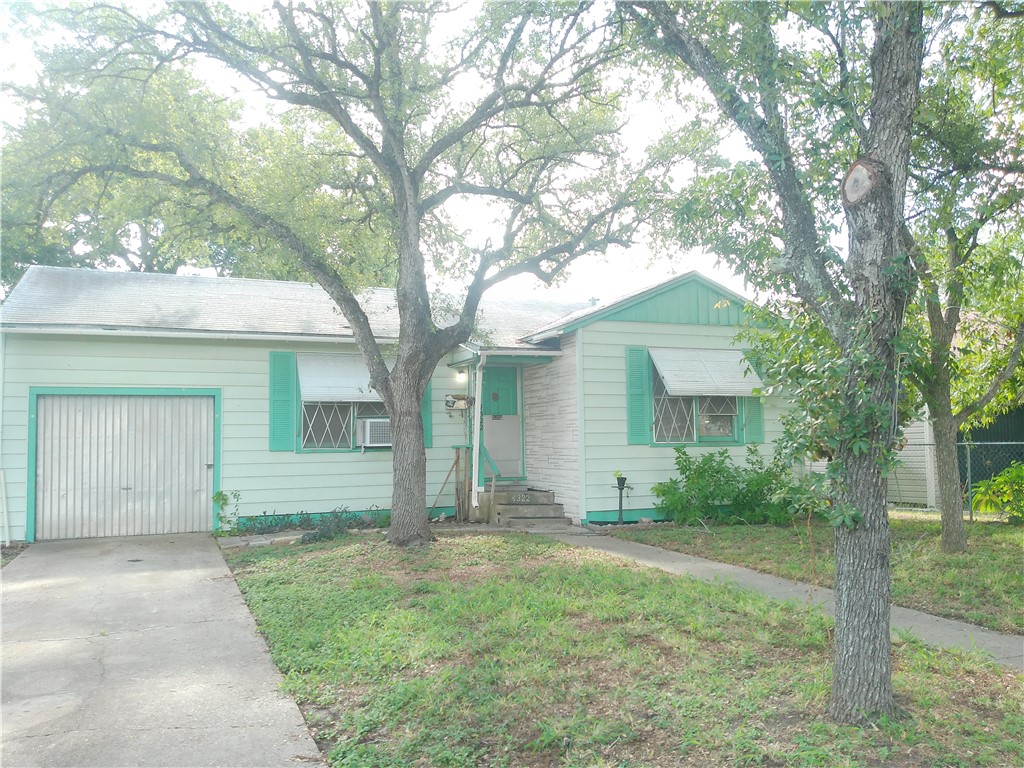 4322 Fir Street Corpus Christi TX 78411