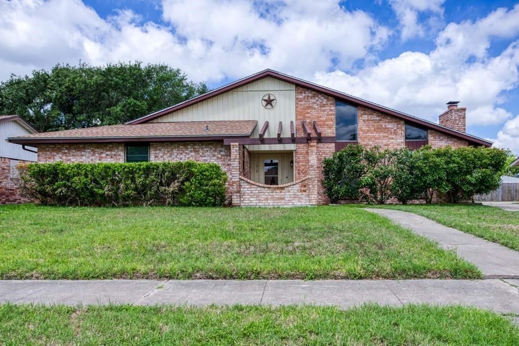 1515 Skyline Drive Portland TX 78374