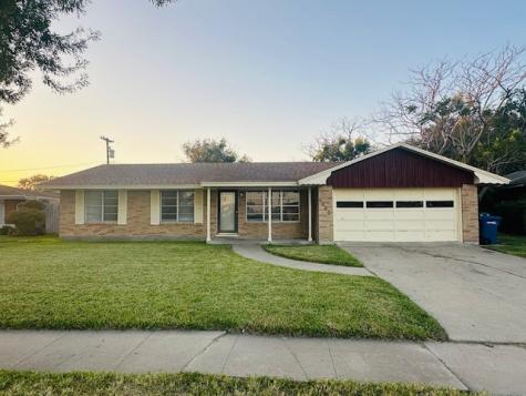 4205 Dolphin Place Corpus Christi TX 78411