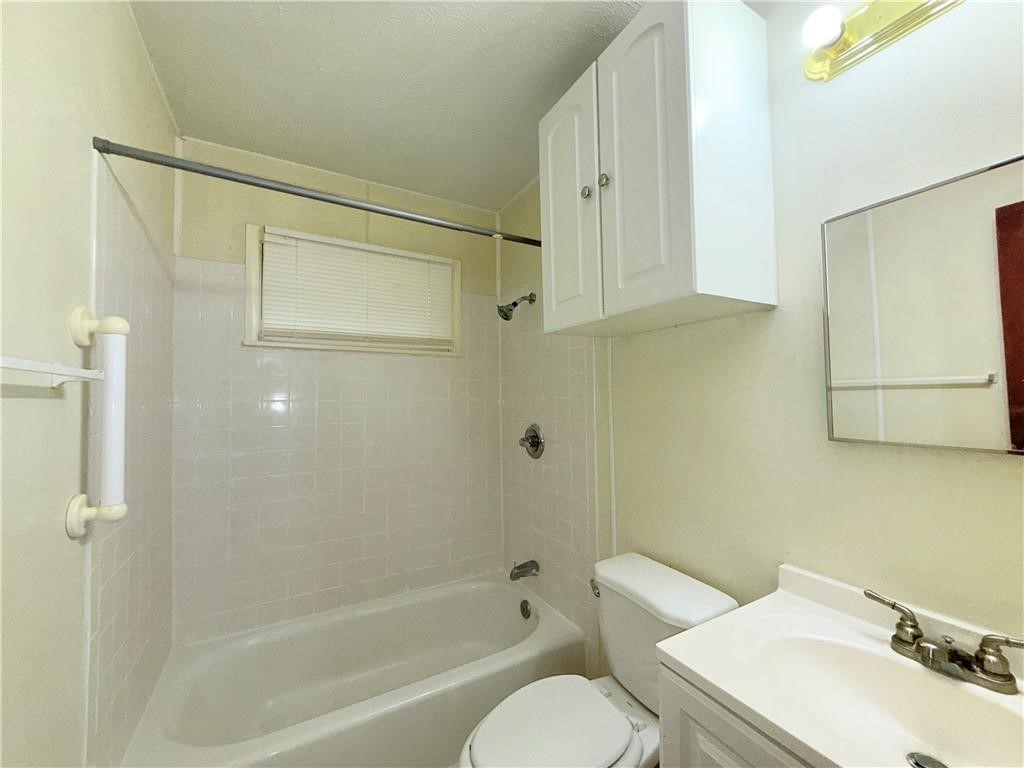4725 Wynona Drive Corpus Christi TX 78411