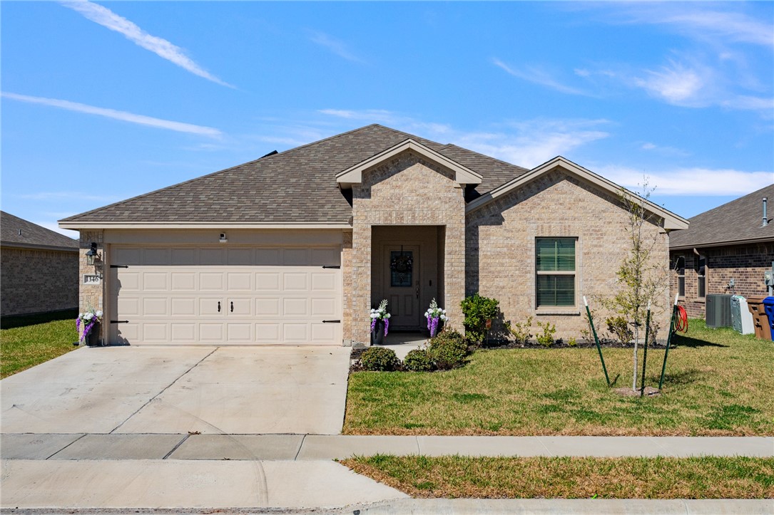 1346 Trent Park Corpus Christi TX 78415