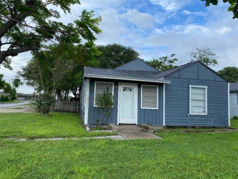901 Denver Street Portland TX 78374