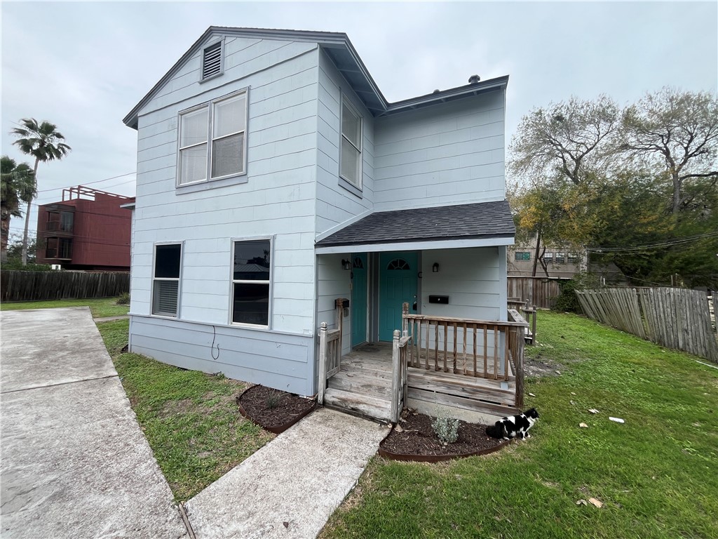 3412 Denver Avenue D Corpus Christi TX 78411