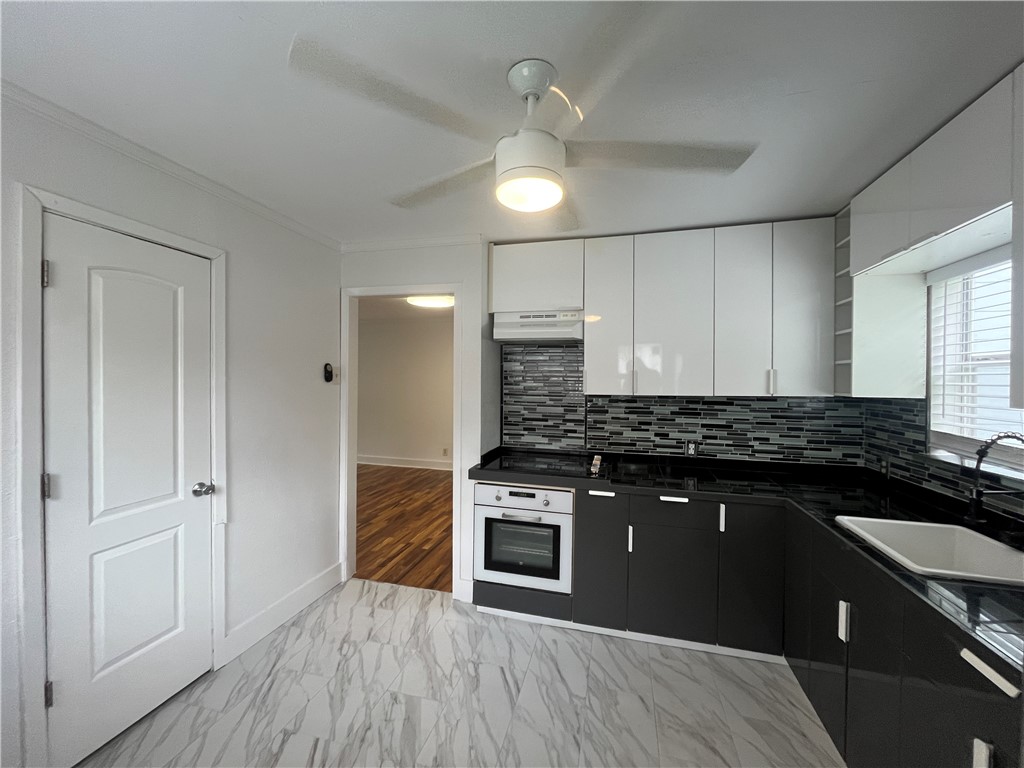 3412 Denver Avenue D Corpus Christi TX 78411