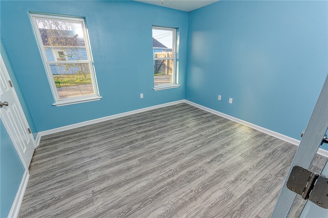 2937 Gollihar 1 Corpus Christi TX 78415