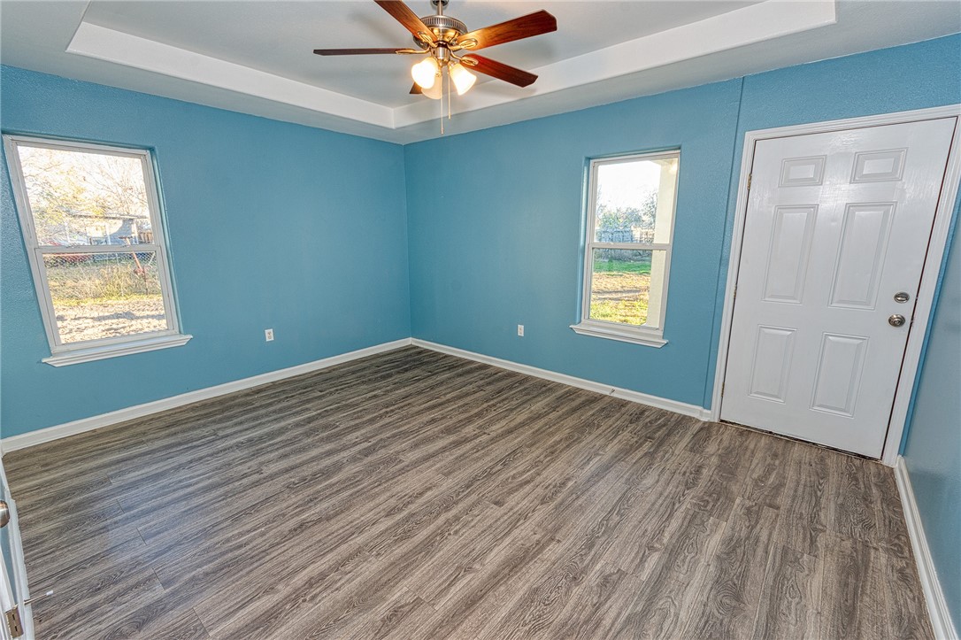 2937 Gollihar 1 Corpus Christi TX 78415