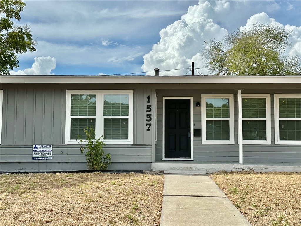 1537 Devon Drive Corpus Christi TX 78415