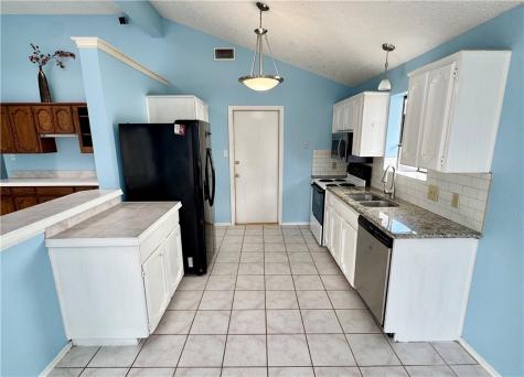 13553 Peseta Court Corpus Christi TX 78418