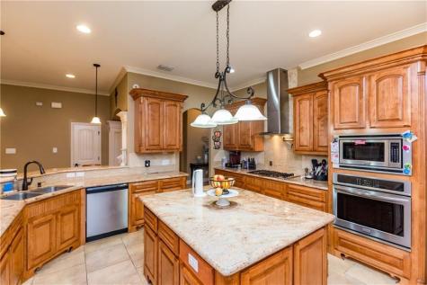 1306 Keenland Corpus Christi TX 78418