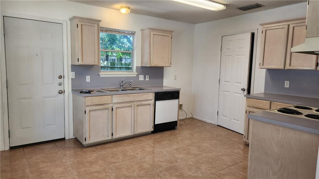 7841 Impala Drive Corpus Christi TX 78414