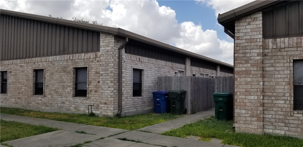 11217 Willowood Creek #C Corpus Christi TX 78410