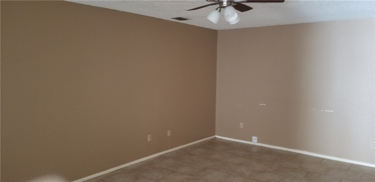 11217 Willowood Creek #C Corpus Christi TX 78410