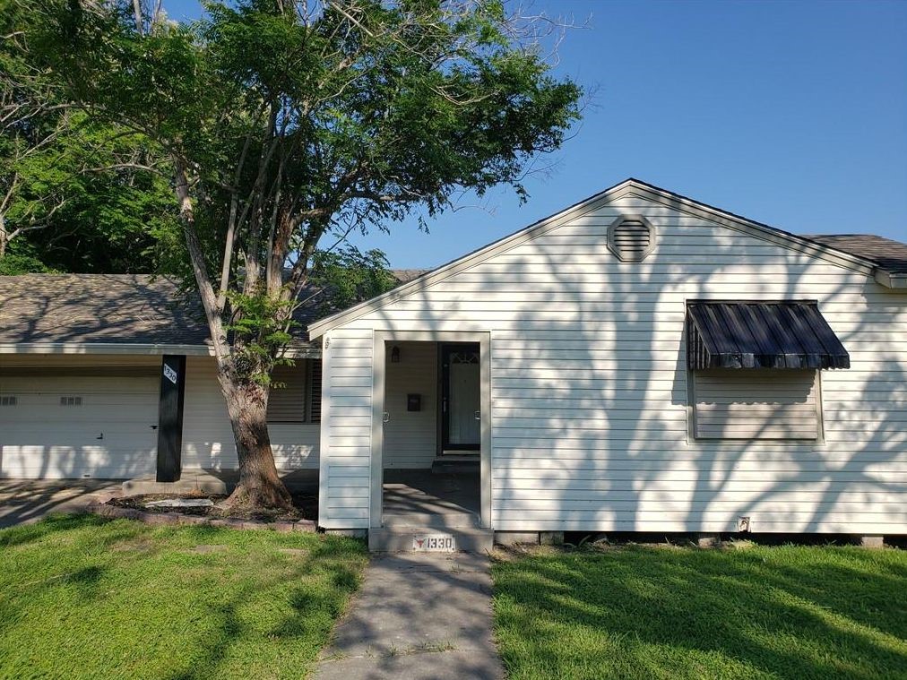 1330 Florida Avenue Corpus Christi TX 78415