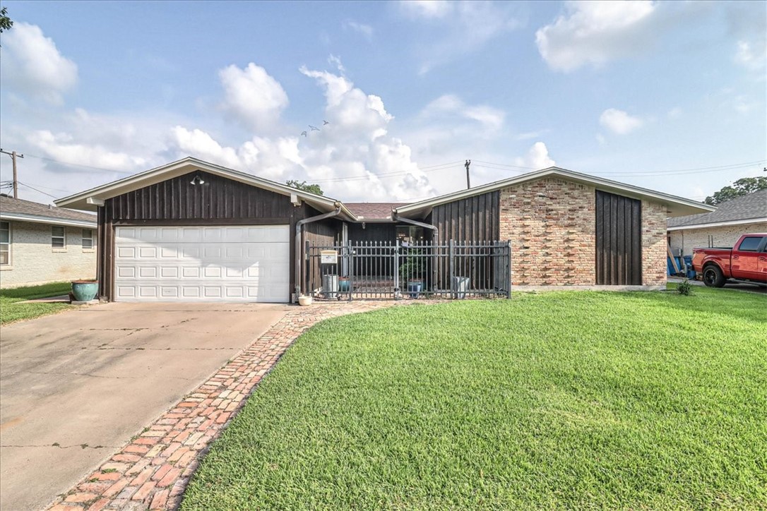 1022 Herndon Street Corpus Christi TX 78411