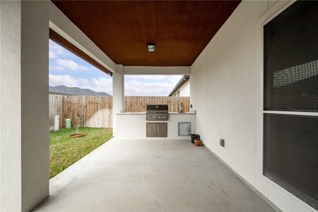7813 Iron Man Drive Corpus Christi TX 78414