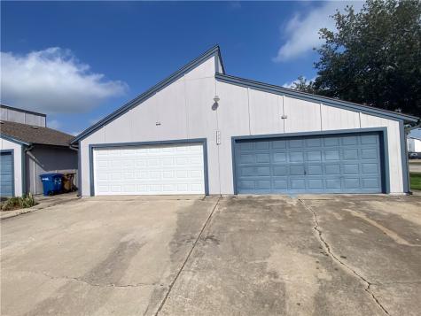 7201 Kress F-1 Corpus Christi TX 78413