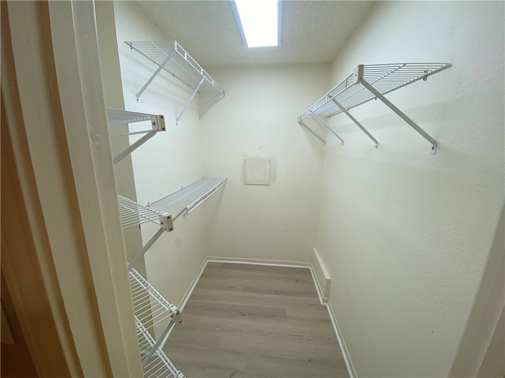 7201 Kress F-1 Corpus Christi TX 78413