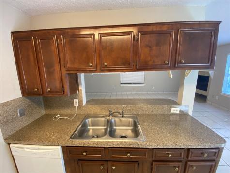 7201 Kress F-1 Corpus Christi TX 78413