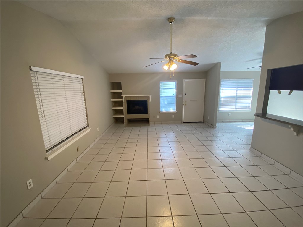 7201 Kress F-1 Corpus Christi TX 78413
