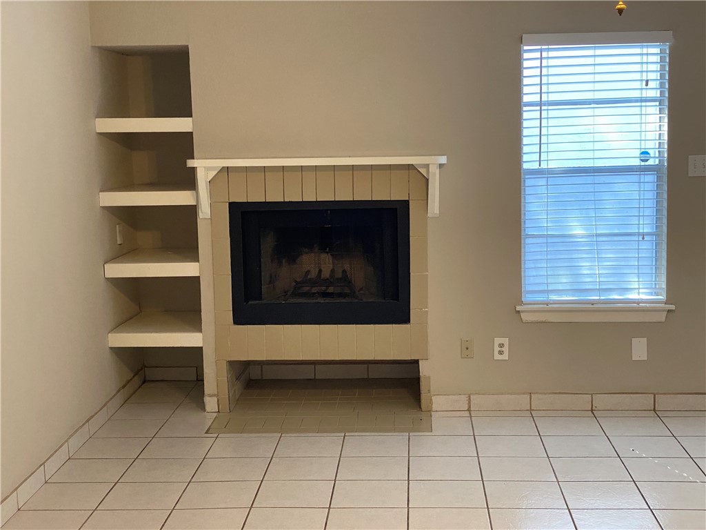 7201 Kress F-1 Corpus Christi TX 78413