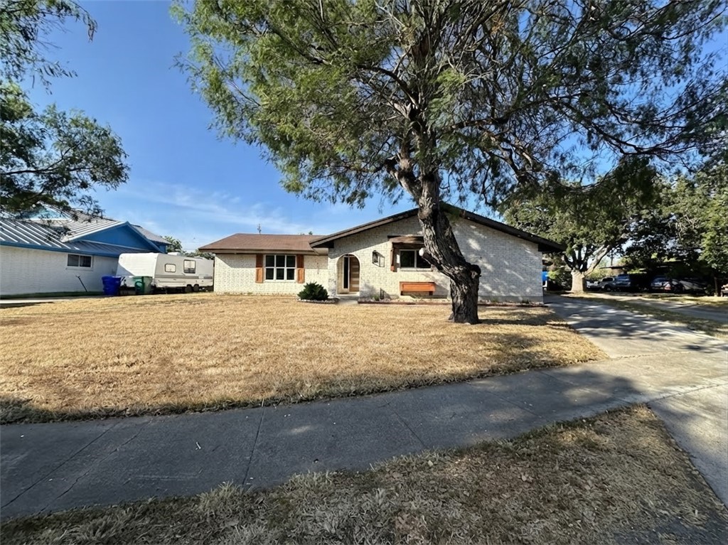 4726 Champions Drive Corpus Christi TX 78413