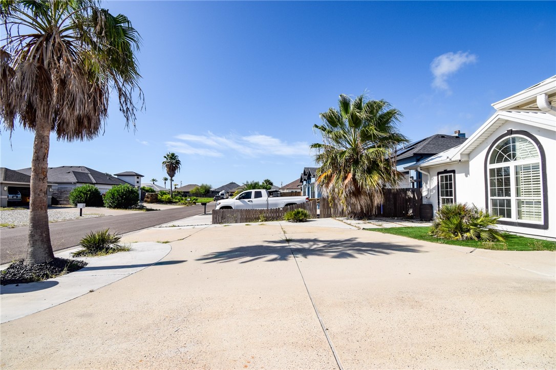 16121 Seagrape Street Corpus Christi TX 78418