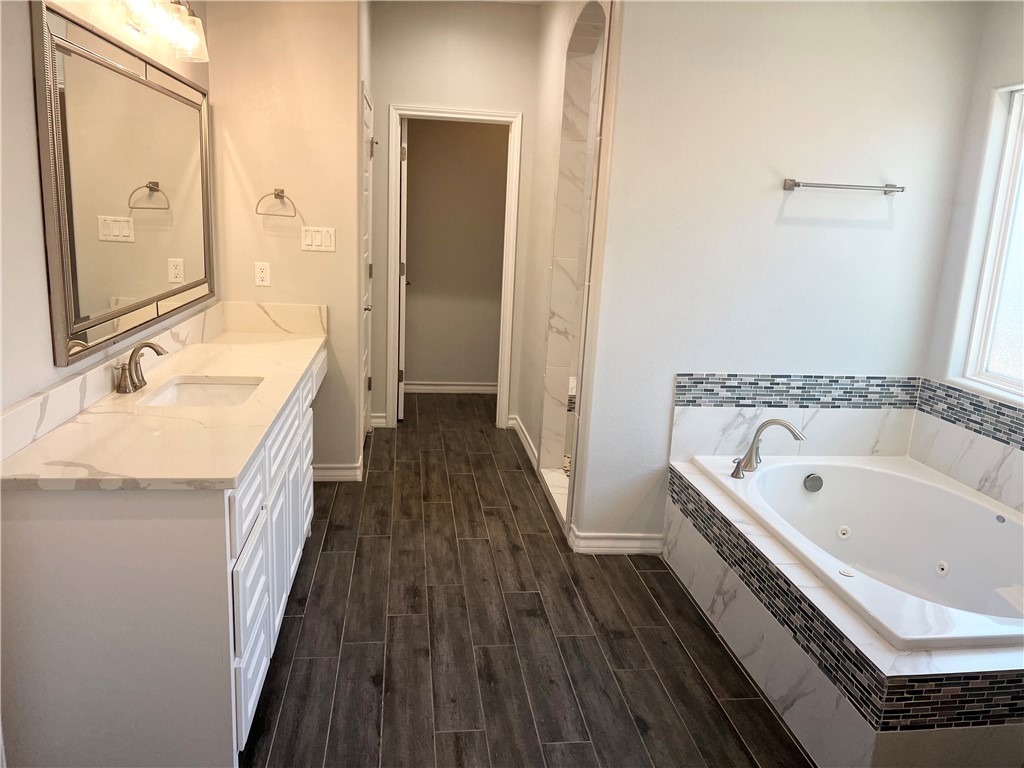 13922 Suntan Avenue Corpus Christi TX 78418