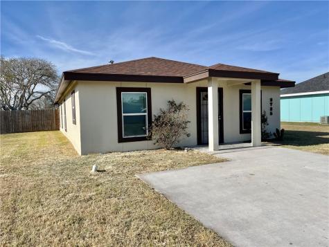 2735 Avenue J Ingleside TX 78362