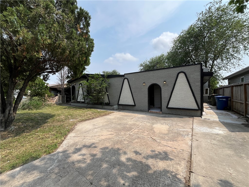 3309 Mahan Drive Corpus Christi TX 78415