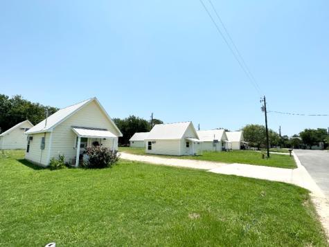 403 Free Timber Lane Stockdale TX 78160