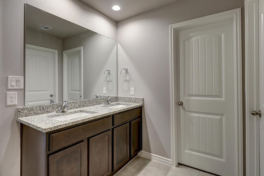 1278 Carnaby Corpus Christi TX 78415
