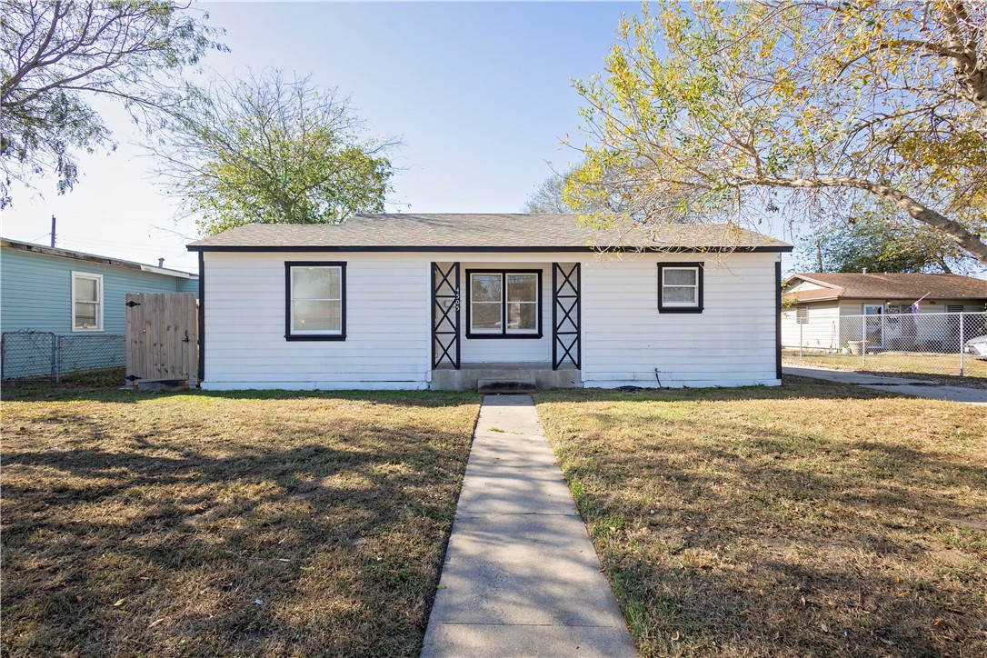 4505 Up River Corpus Christi TX 78408