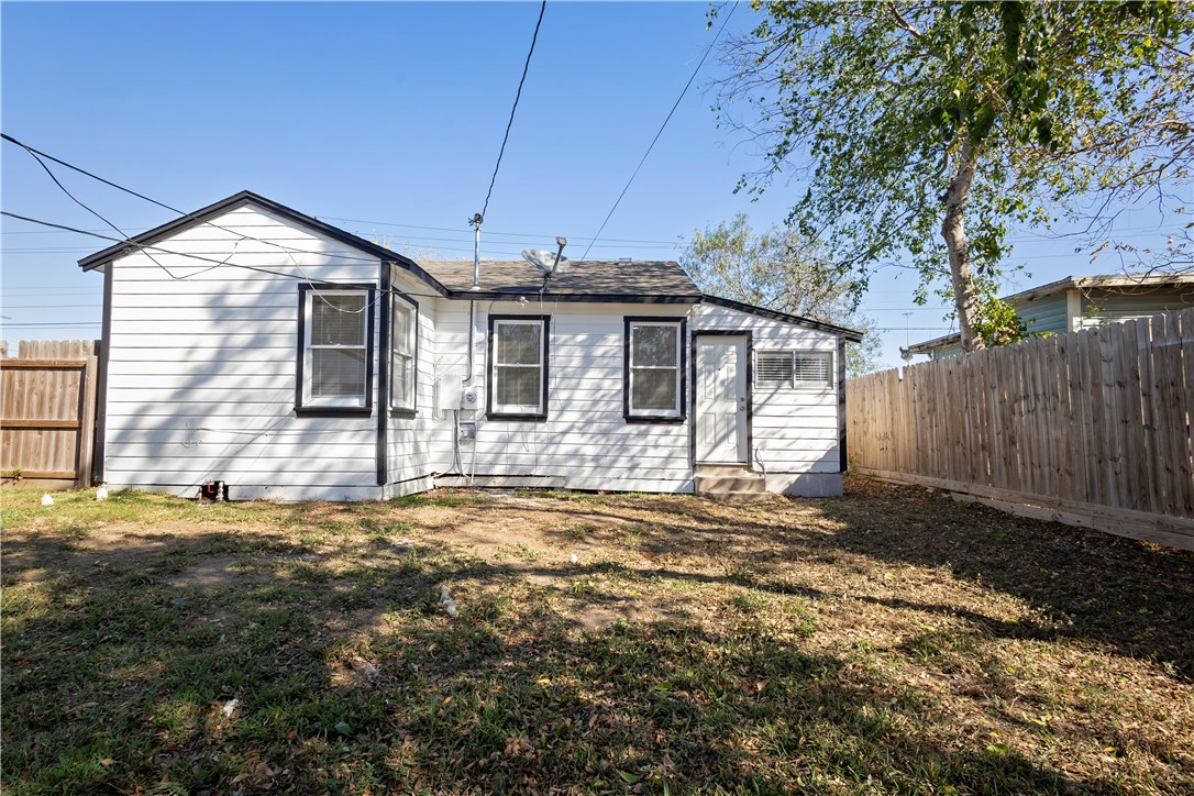 4505 Up River Corpus Christi TX 78408