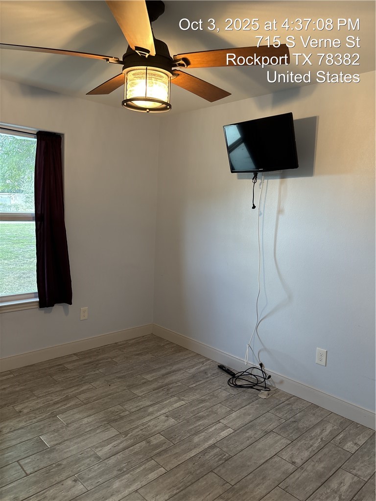 715 S Verne Street Rockport TX 78382