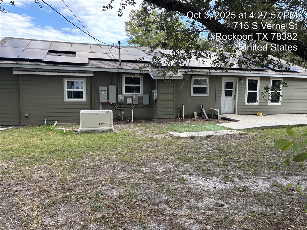 715 S Verne Street Rockport TX 78382