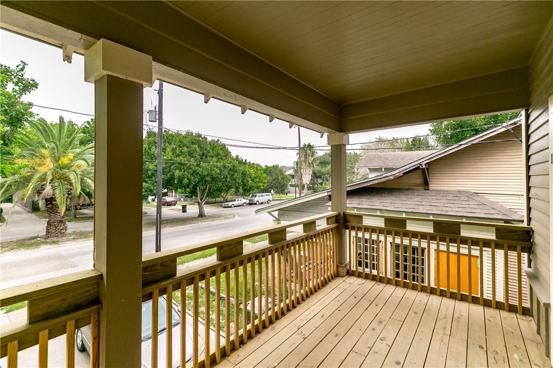 1005 Furman Avenue 2 Corpus Christi TX 78404