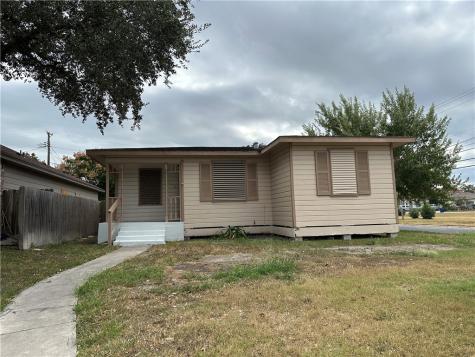 1558 Daytona Drive Corpus Christi TX 78415