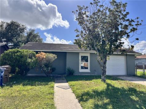 6201 Erskine Drive Corpus Christi TX 78412