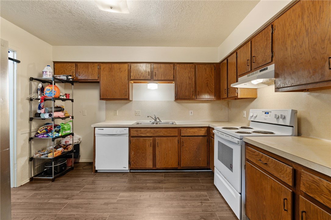 6612 Hardwick Dr B Corpus Christi TX 78412